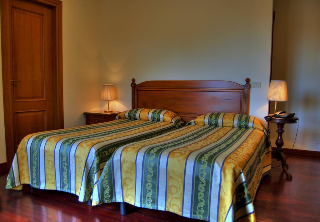 Clarice Hotel 卡斯德尔诺迪波托 客房 照片